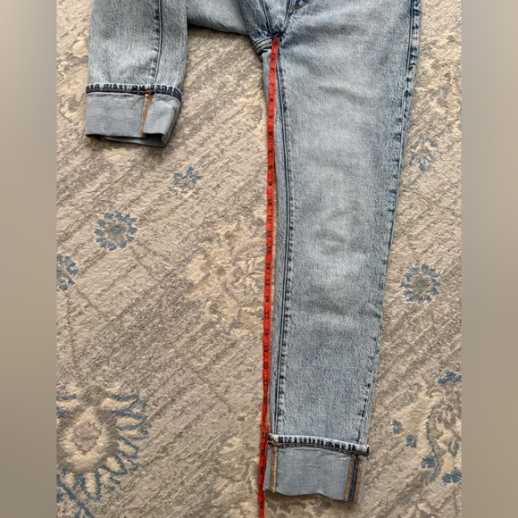 Good American Good Classic Cuffed Jeans - Picture 10 of 16